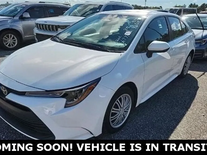 2023 Toyota Corolla LE photo 1