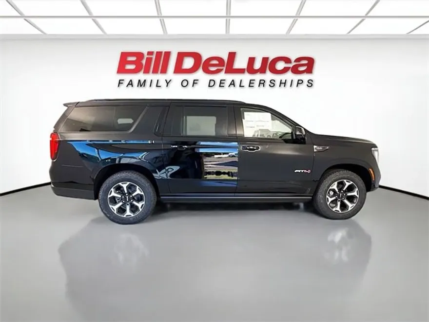 2025 Gmc Yukon XL AT4 Ultimate photo 1