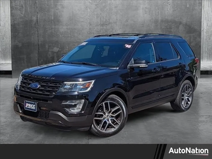 2016 Ford Explorer Sport photo 1