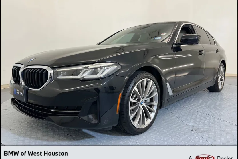 2022 Bmw 530i photo 1
