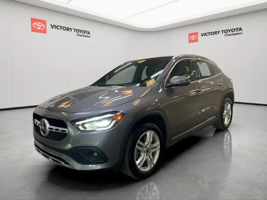 2023 Mercedes Benz GLA 250 4MATIC photo 1