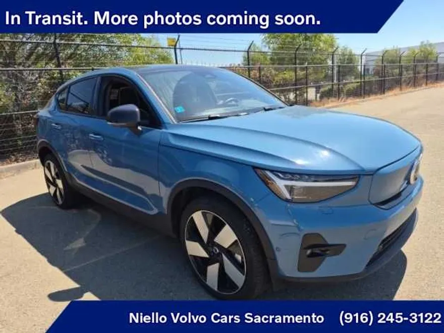 2023 Volvo C40 Recharge Ultimate photo 1
