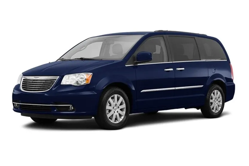 2016 Chrysler Town & Country Touring photo 1