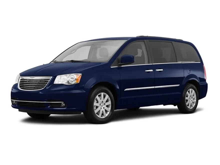2016 Chrysler Town & Country Touring photo 1