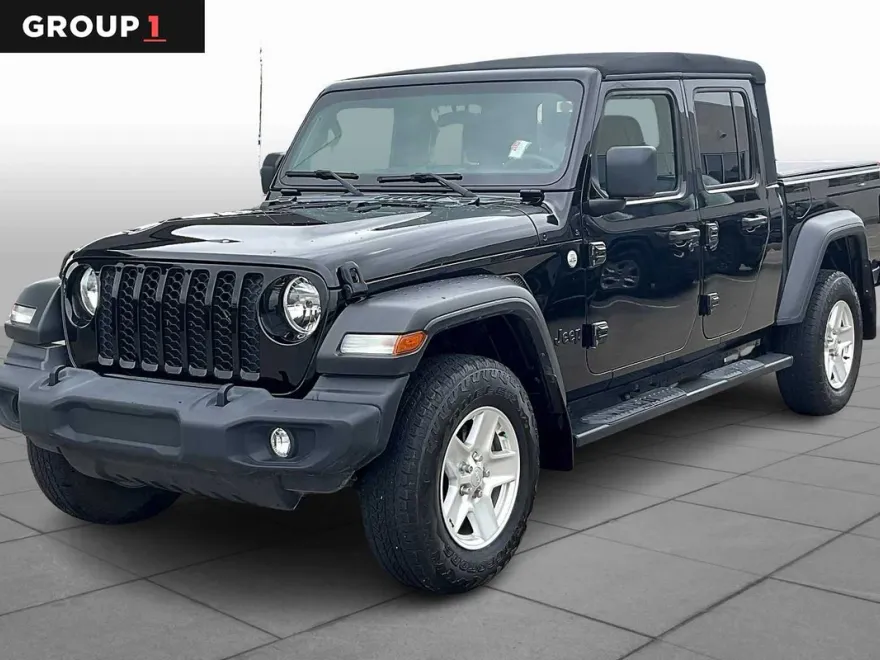 2020 Jeep Gladiator Sport S photo 1