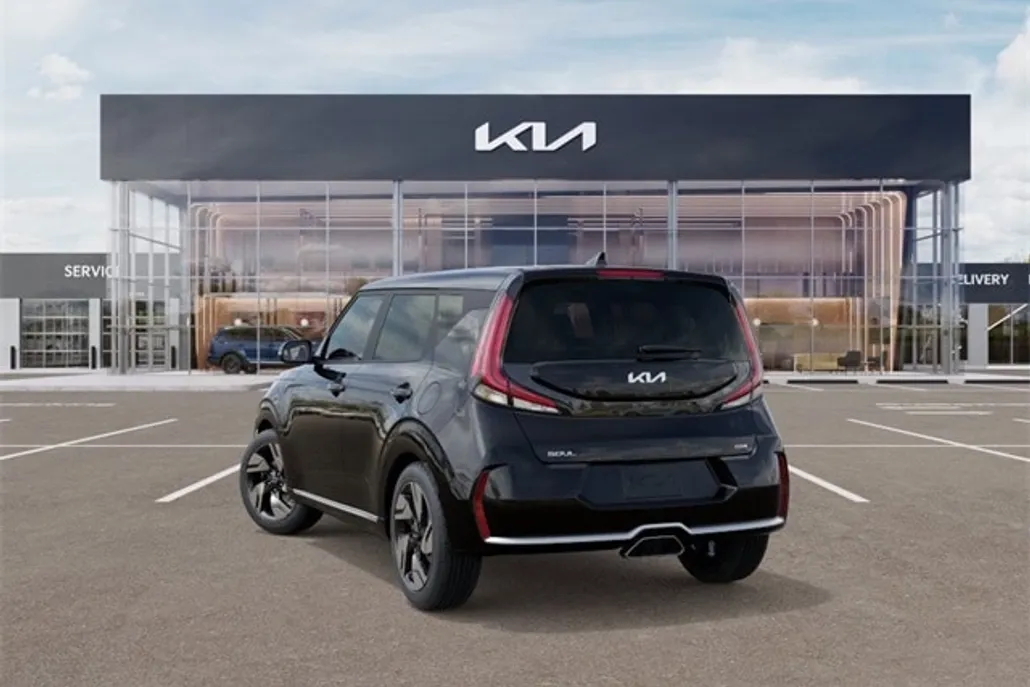 2025 Kia Soul GT-Line photo 1