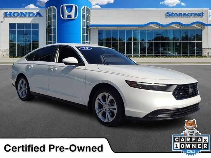 2025 Honda Accord LX photo 1