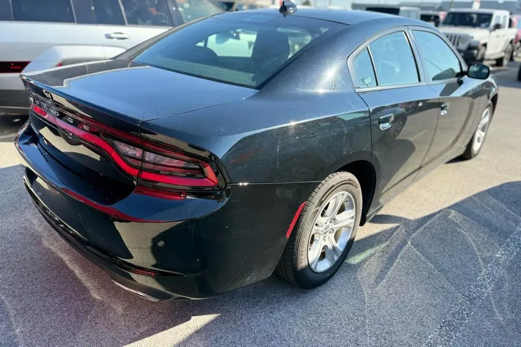2023 Dodge Charger SXT photo 1