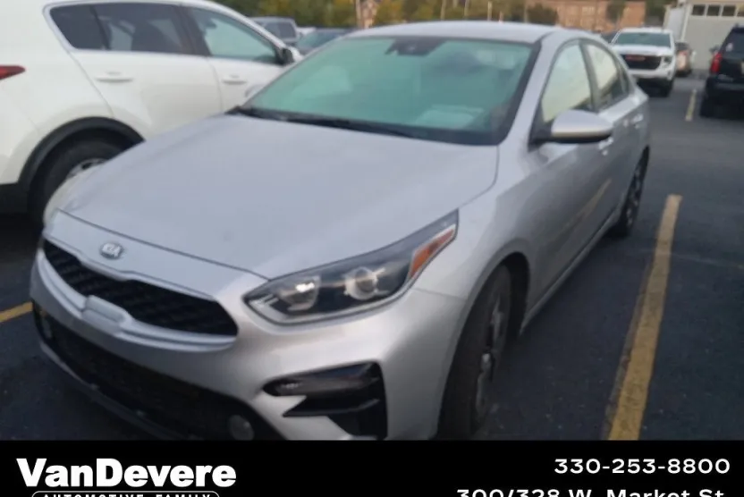 2019 Kia Forte LXS photo 1