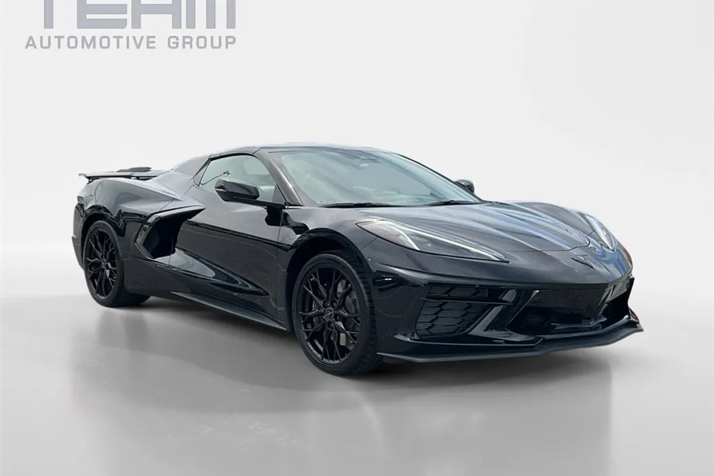 2026 Chevrolet Corvette Stingray 2LT photo 1