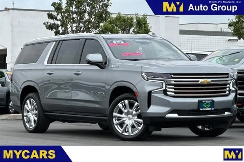 2023 Chevrolet Suburban High Country photo 1