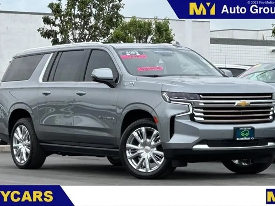 2023 Chevrolet Suburban High Country photo 1