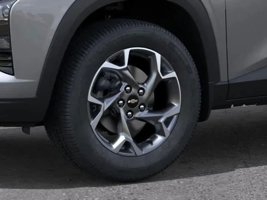2025 Chevrolet Trax LT photo 1