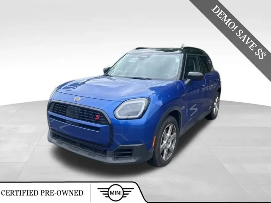 2025 Mini Cooper Signature photo 1