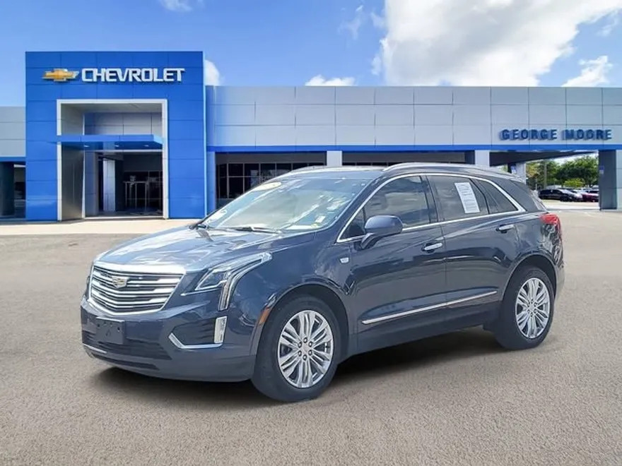 2018 Cadillac XT5 Premium Luxury photo 1