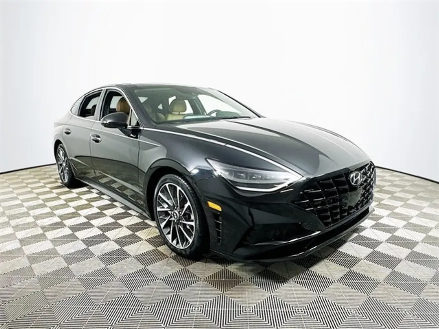 2021 Hyundai Sonata Limited photo 1