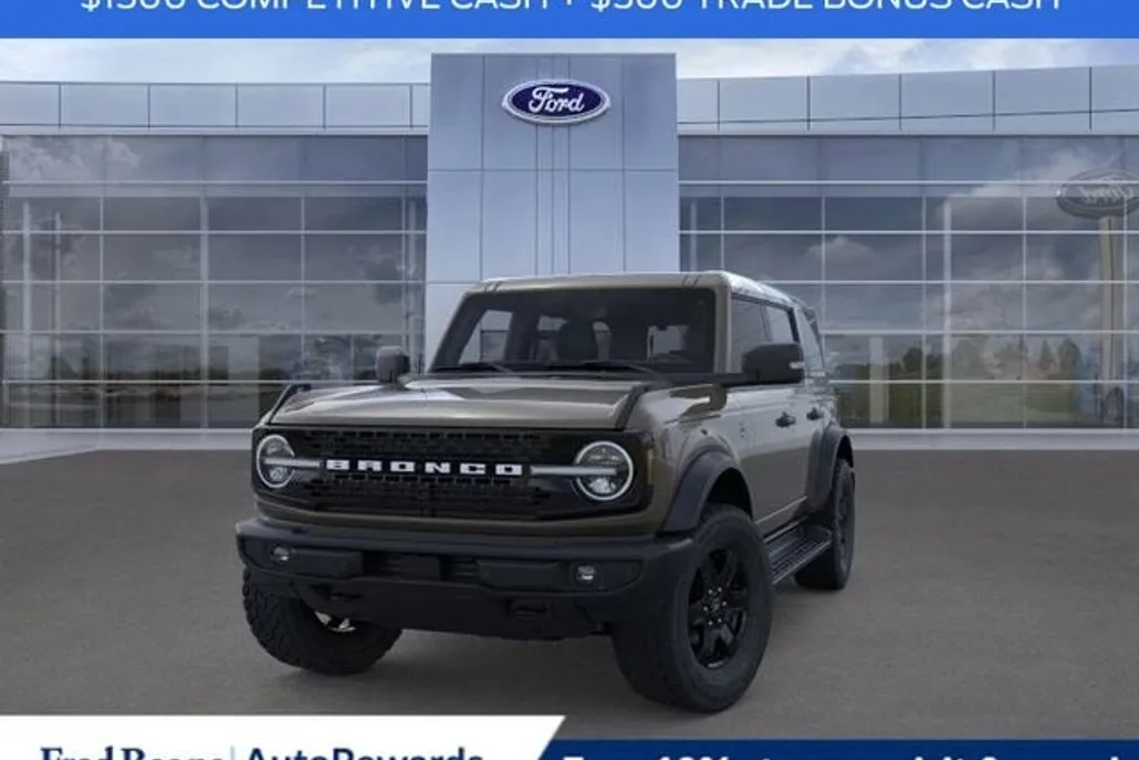 2025 Ford Bronco Outer Banks photo 1