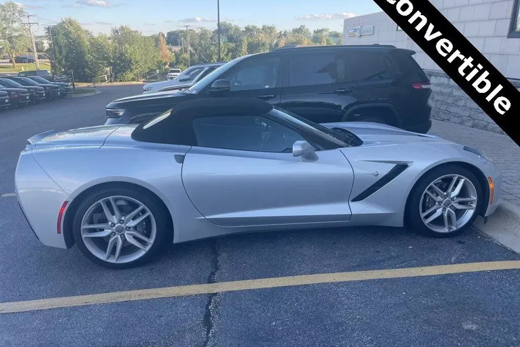 2019 Chevrolet Corvette Stingray 2LT photo 1