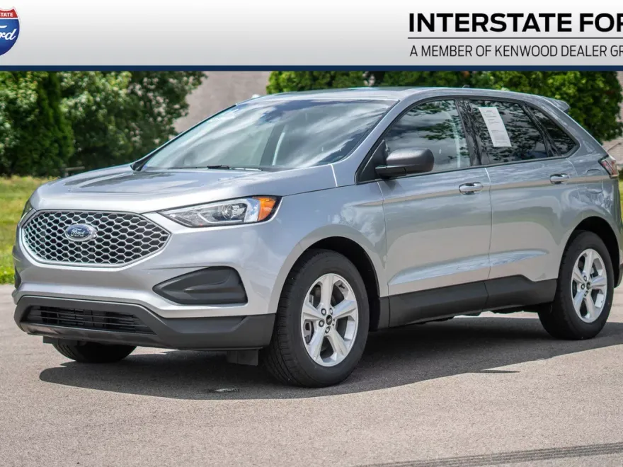 2024 Ford Edge SE photo 1