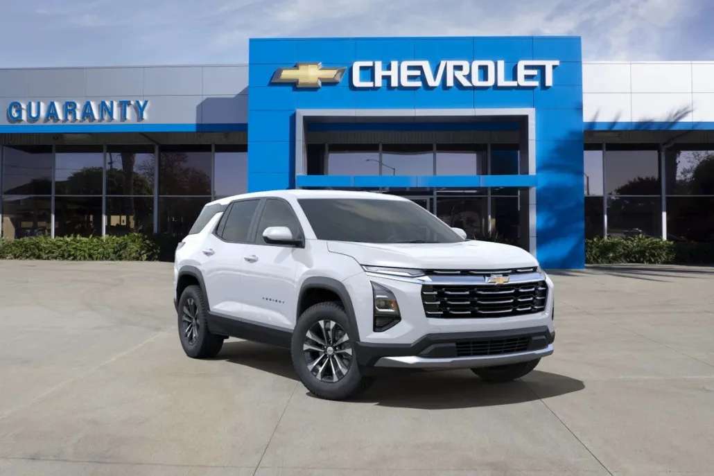 2025 Chevrolet Equinox LT photo 1