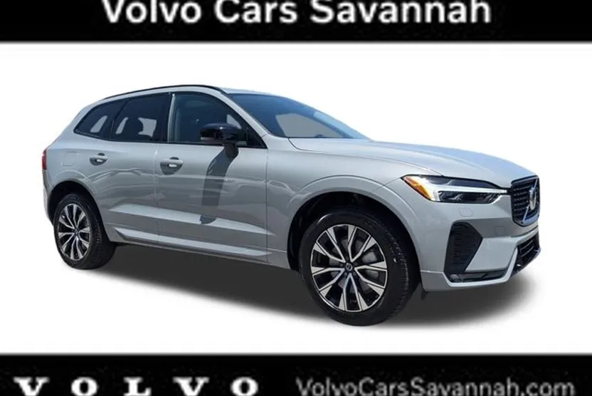 2025 Volvo XC60 B5 Core photo 1