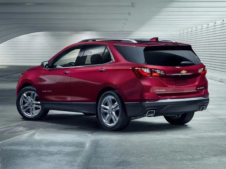 2019 Chevrolet Equinox LT photo 1