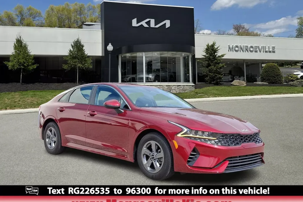 2024 Kia K5 LXS photo 1