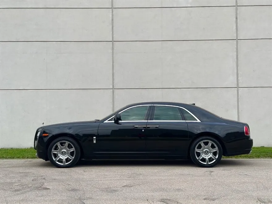 2010 Rolls Royce Ghost RR4 photo 1