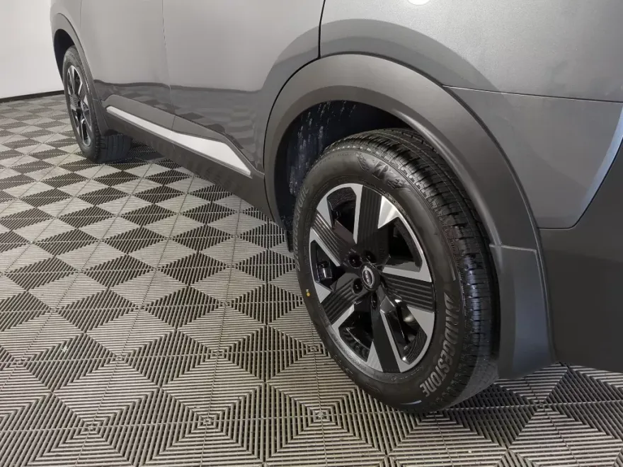 2026 Nissan Kicks SV photo 1