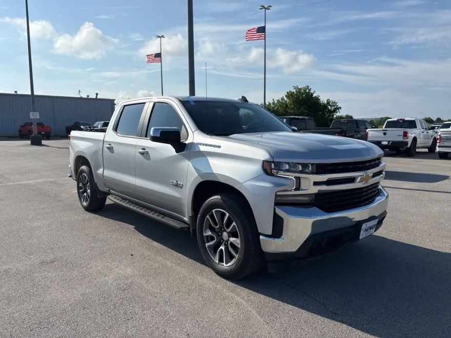 2021 Chevrolet Silverado 1500 LT Texas Edition photo 1
