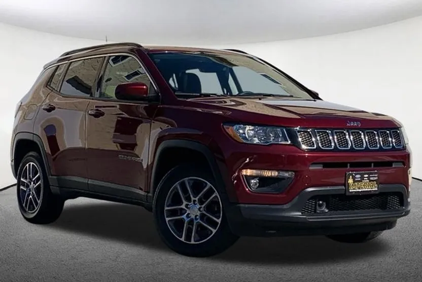 2020 Jeep Compass Latitude photo 1