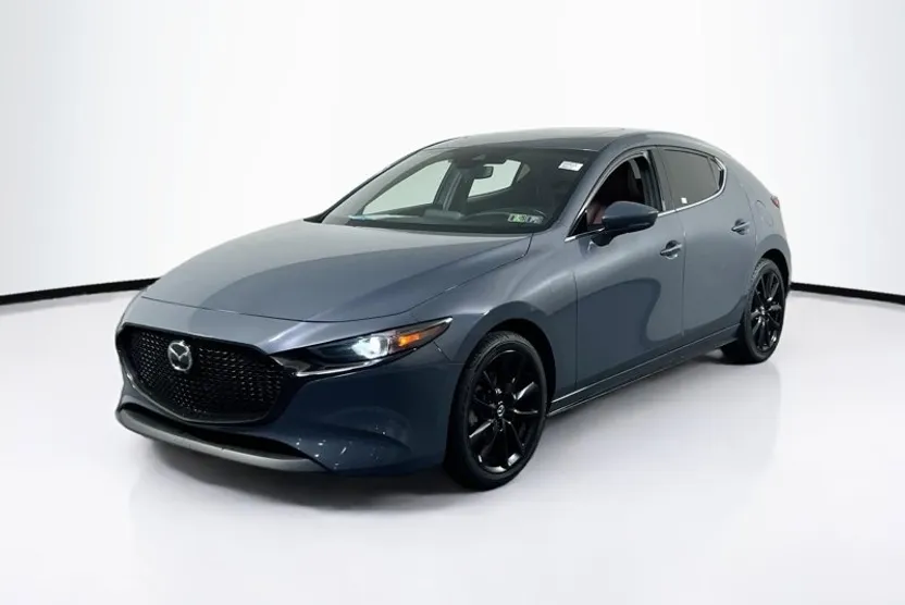 2023 Mazda Mazda3 Hatchback 2.5 s Premium photo 1