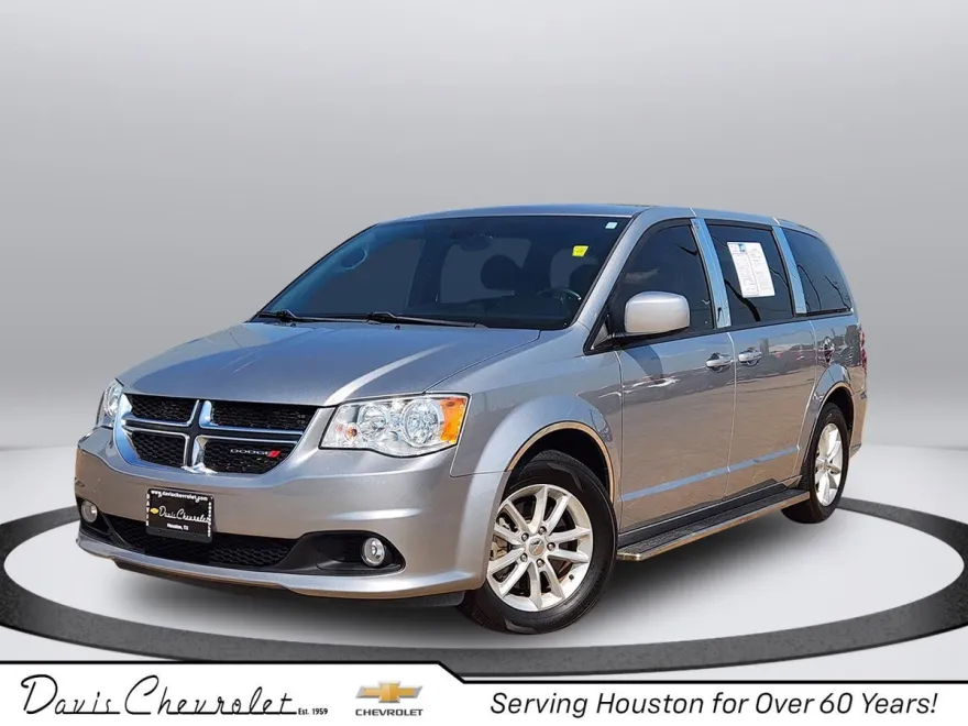 2020 Dodge Grand Caravan SE Plus photo 1