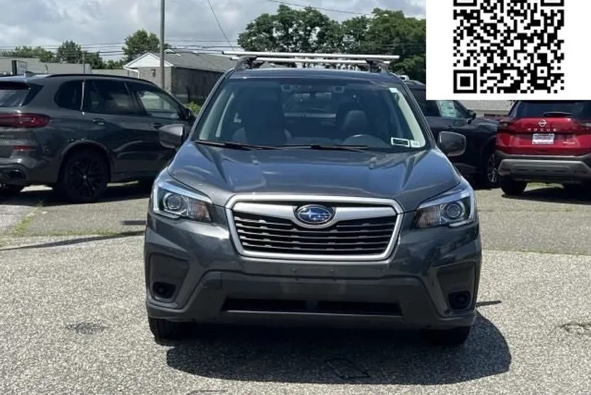2020 Subaru Forester Premium photo 1