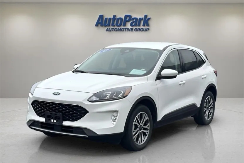 2022 Ford Escape SEL photo 1