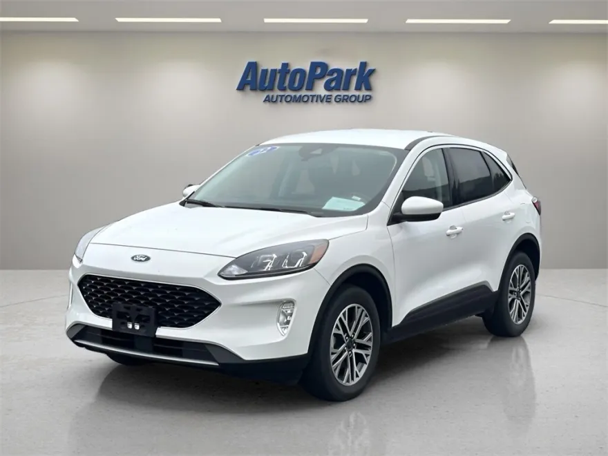 2022 Ford Escape SEL photo 1