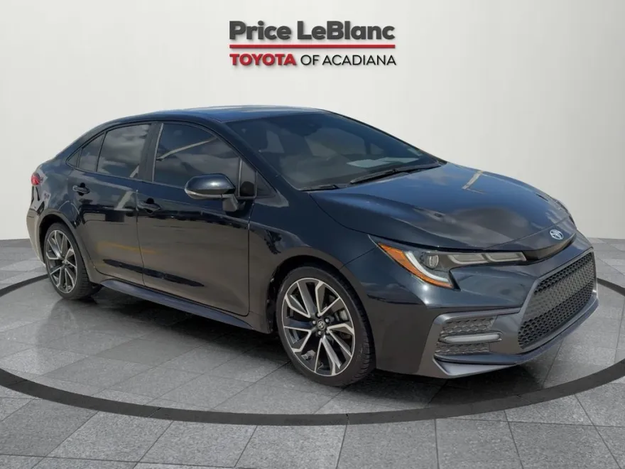 2020 Toyota Corolla SE photo 1