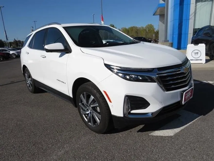 2022 Chevrolet Equinox Premier photo 1