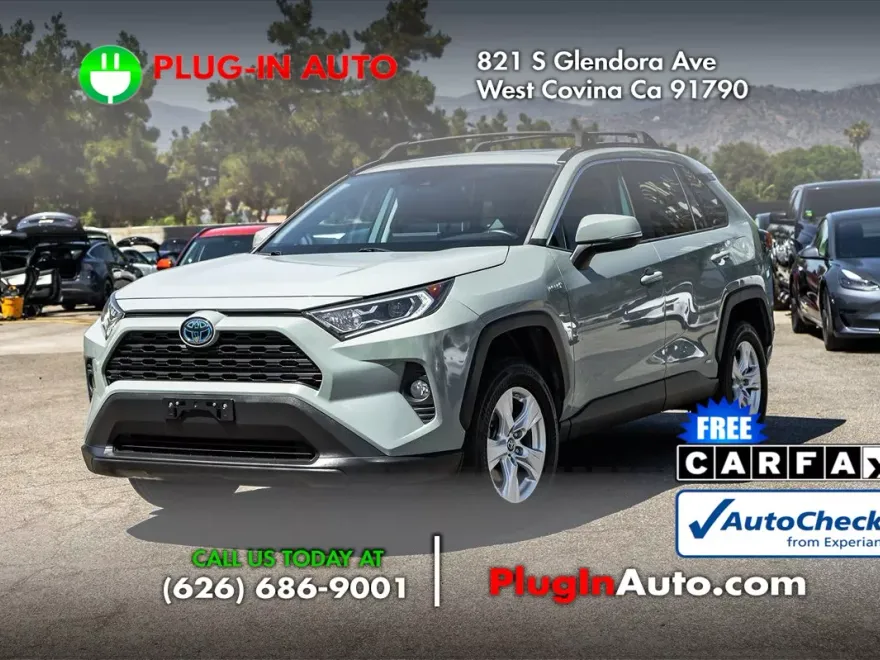 2019 Toyota RAV4 Hybrid XLE photo 1