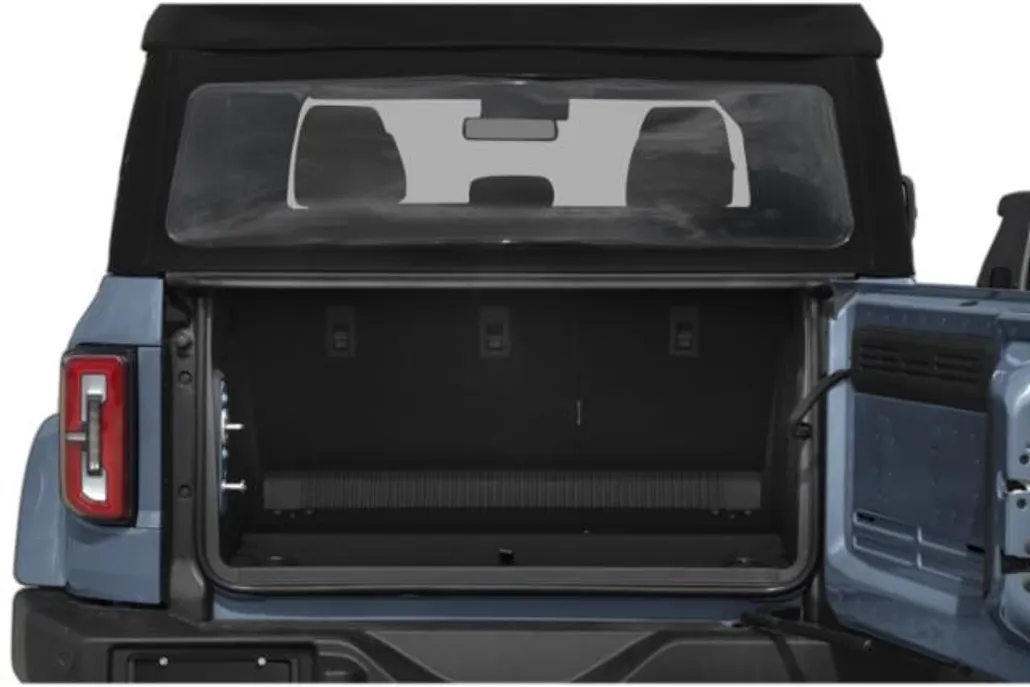2025 Ford Bronco Outer Banks photo 1