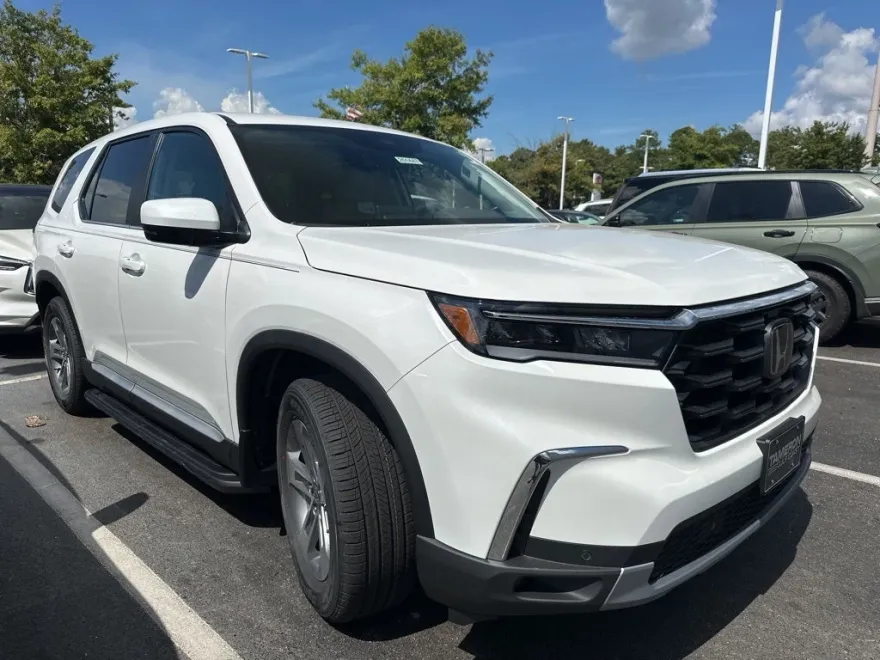 2025 Honda Pilot EX-L photo 1