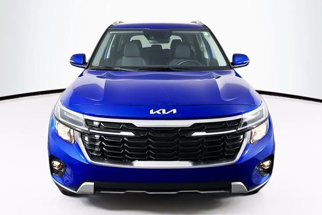 2026 Kia Seltos S photo 1
