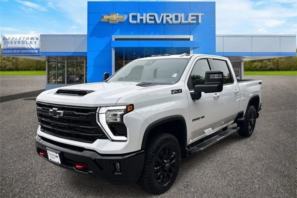 2025 Chevrolet Silverado 2500HD LTZ photo 1