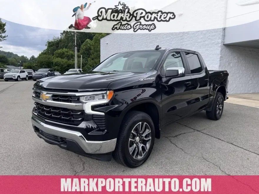 2022 Chevrolet Silverado 1500 LT photo 1