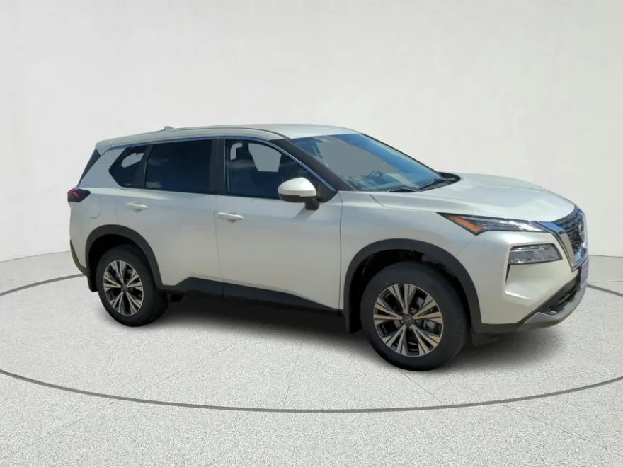 2023 Nissan Rogue SV photo 1