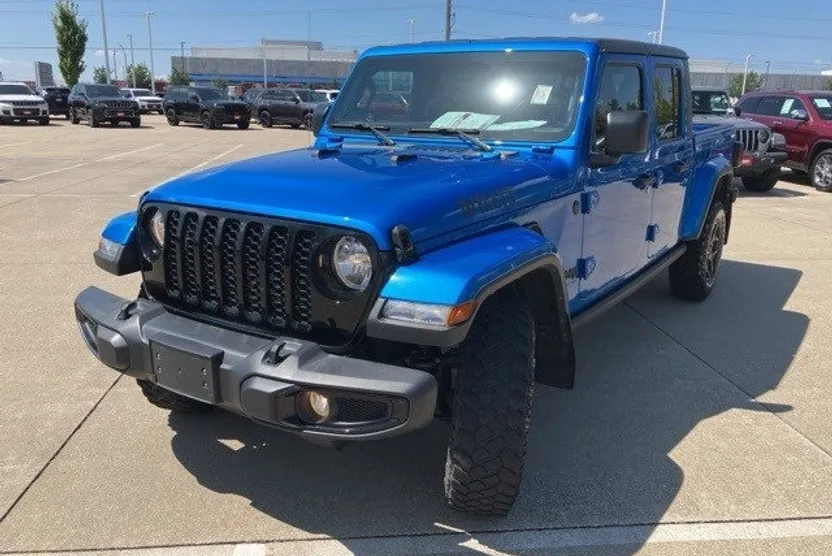2021 Jeep Gladiator Willys photo 1