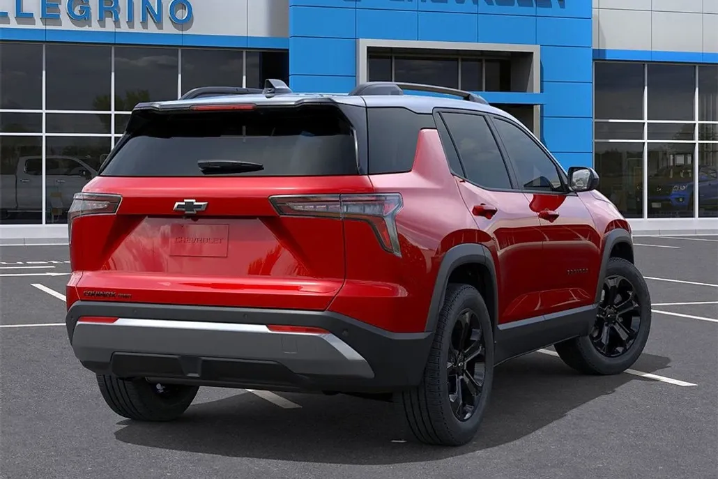 2026 Chevrolet Equinox LT photo 1
