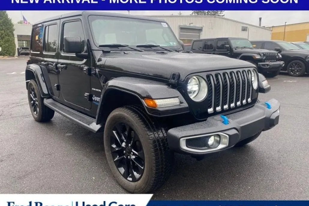 2022 Jeep Wrangler Unlimited Sahara 4xe photo 1