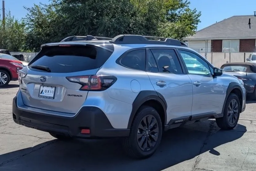2025 Subaru Outback Onyx Edition photo 1