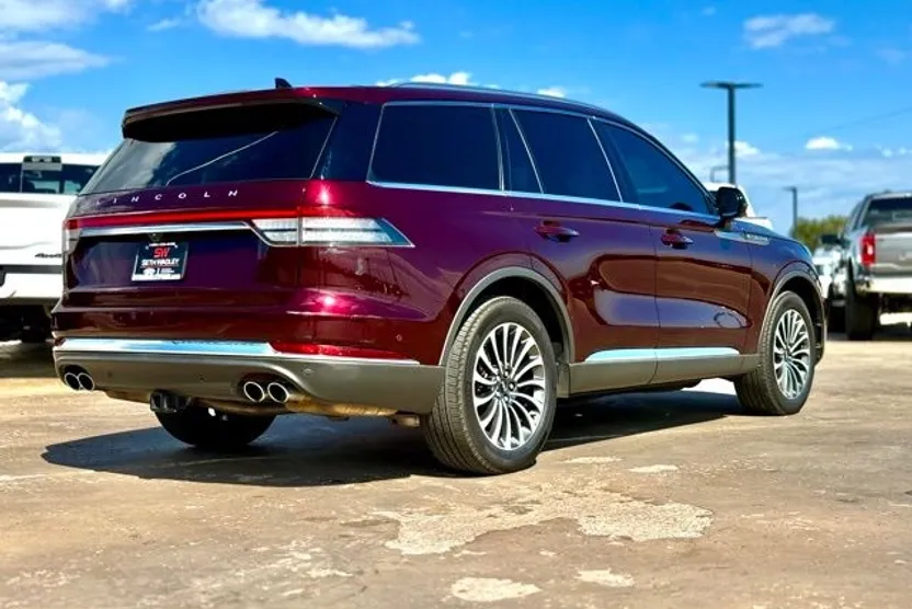 2022 Lincoln Aviator Reserve photo 1